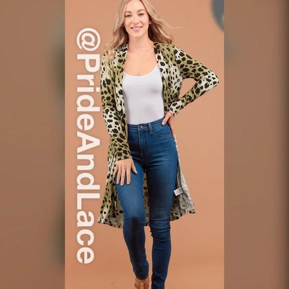 LAST 3️⃣ 🍂Taupe/Olive Animal Print Long Cardigan🍂 - Picture 2 of 7